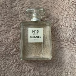 Chanel No.5 Perfume
