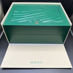 ROLEX Lady-Datejust. 18k YELLOW GOLD, Like NEW!