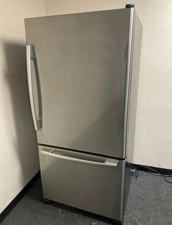 Whirlpool Bottom Freezer Refrigerator Stainless Steel