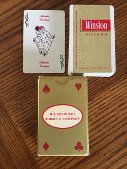 Plying cards