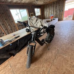 Hyper Bicycle Ultra 40 20" Electric Bike for Adults, 250W E-Bike Motor, matte Black