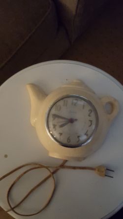Retro tea cup electric clock