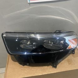 2022-2025 Ford Explorer Left Headlight 