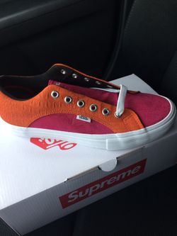 Supreme vans