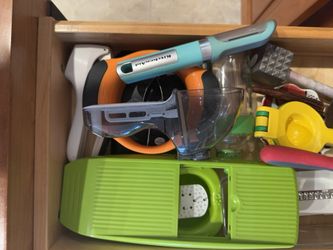 Kitchen Items Unused 