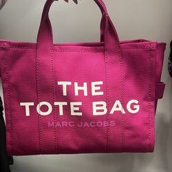 Like New Marc Jacobs Tote Bag
