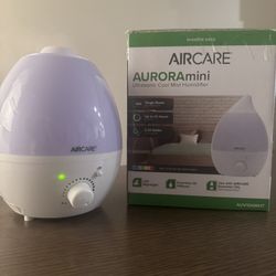 Small Ultrasonic Humidifier 