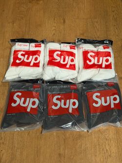 Supreme Socks