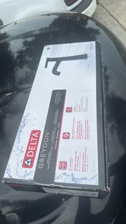 Delta Greyson Faucet