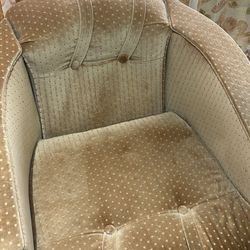 1970 Swivel Chair. Comfy Nice Condition