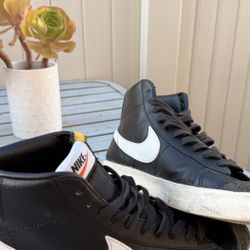 Nike blazers 