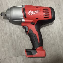 Milwaukee High-Torque Impact Wrench with Friction Ring