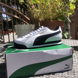 PUMA ROMA size 9