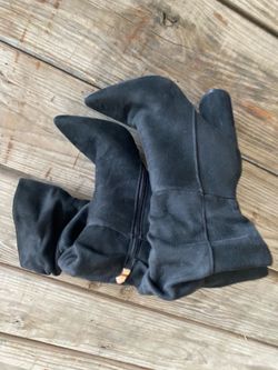 Knew high boots size 6