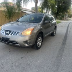2011 Nissan Rogue Awd “Clean Title”