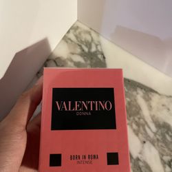 Valentino “intense” 