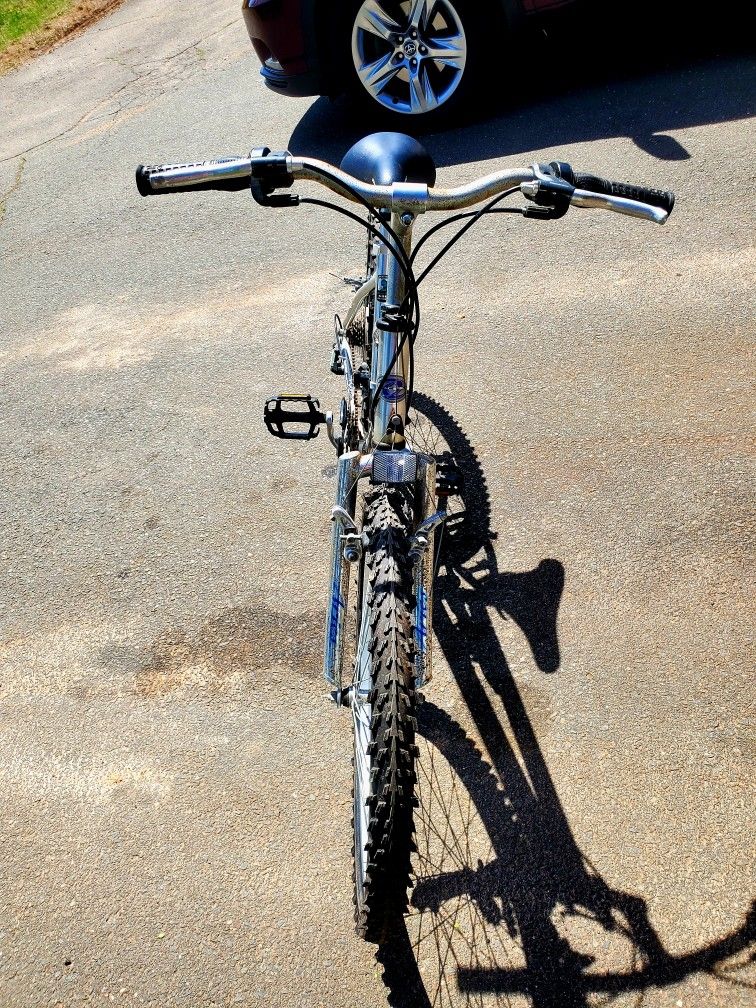 pacific aries bike