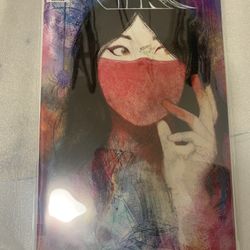Marvel Silk Trade Varient #646/1500 exclusive