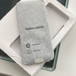 SAMSUNG A25 (Unlocked)