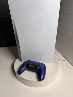Sony PlayStation 5 PS5 Disc Edition with Purple Controller