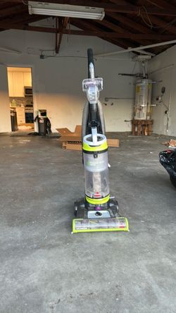 Bissell Cleanview Vacuum