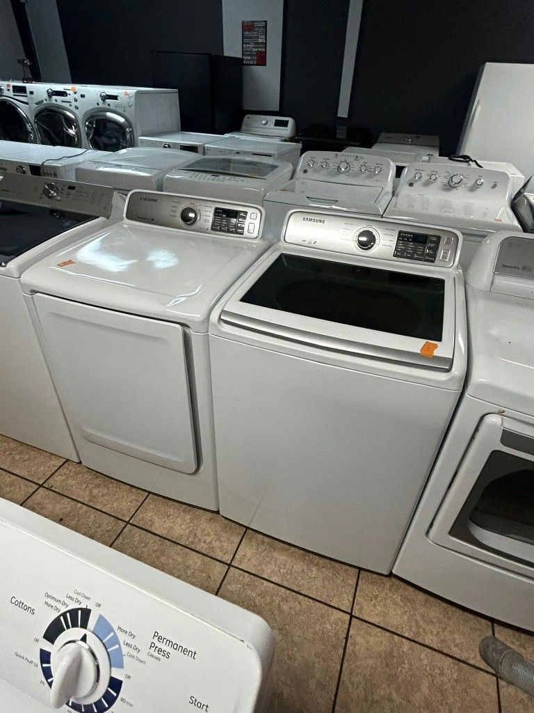 All feat ures Sam sung Was her Elec tric Dryer Set Xtra Lrg Capacity