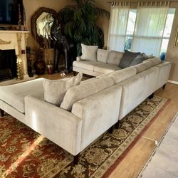 Family Room Size Grey Fabric Sectional Set 