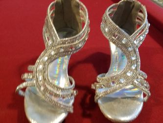 Girls sz 10 Easter, wedding, party shoes