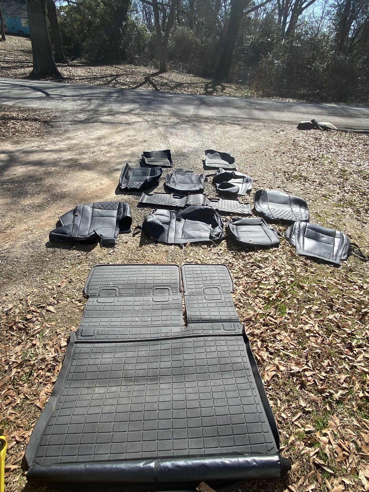 2017 Jeep Grand Cherokee Weather Tech Mats 