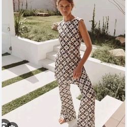Dissh The Dixon Floran Tunic And Pant Set 100% Linen Size 4 bra, Size 8 pants and size 4 top 