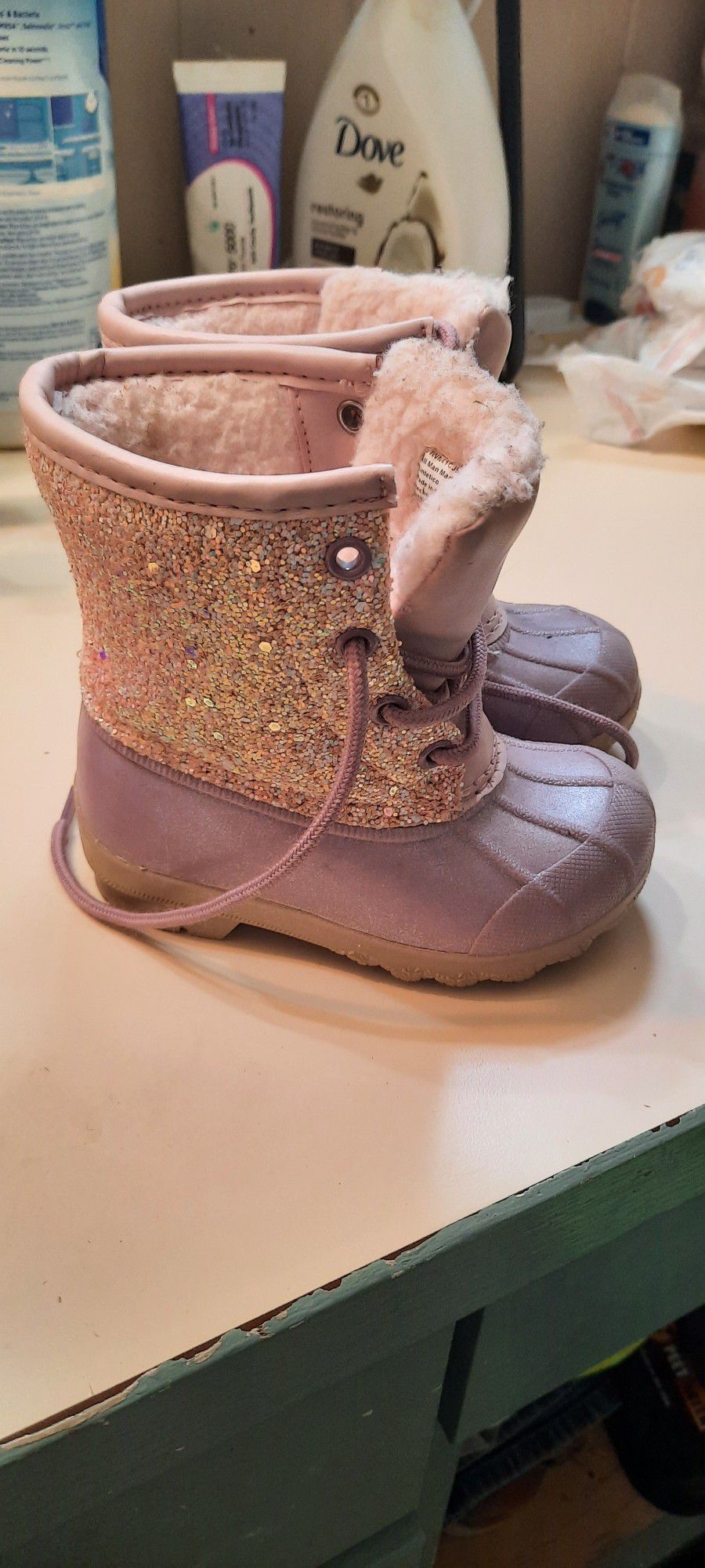 Size 6 Toddler Snow Boots 