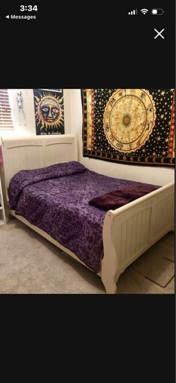 Ashley Furniture - sleigh bed/ full . Solid wood.