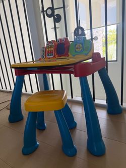 Vtech learning table