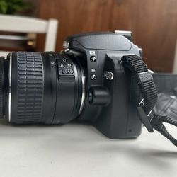 Nikon D40X Digital Camera Kit – Excellent Condition – 2 Lenses + Accessories