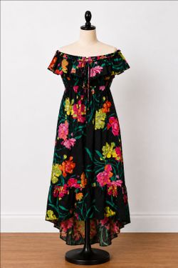 Size S off the shoulder Tropical Island Summer dress