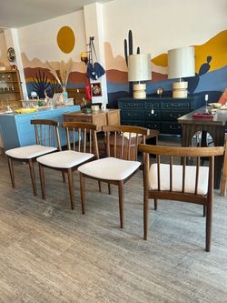 Variety of New Dining Chairs / Set of 4!