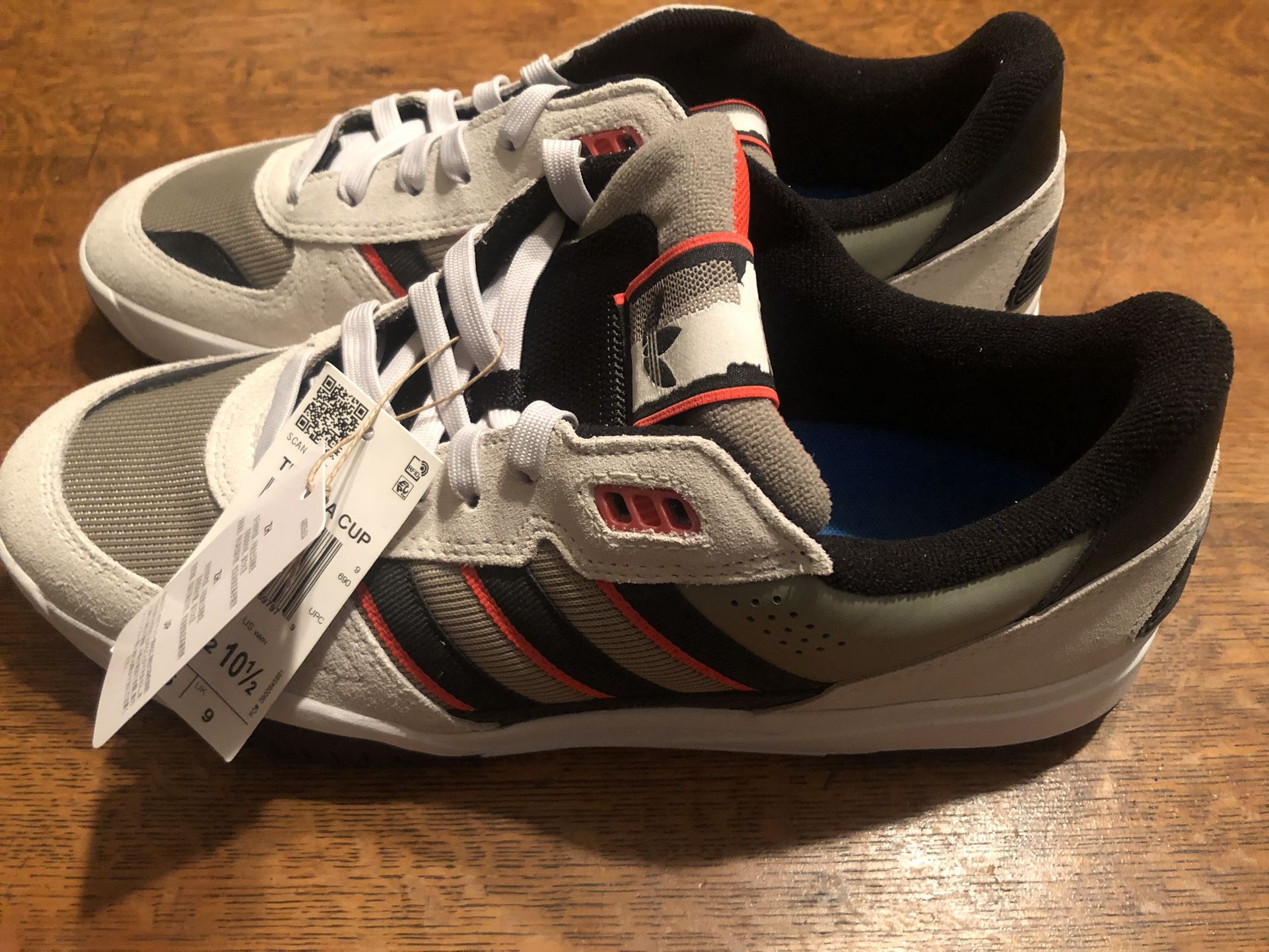 Adidas Tekkira Cup – Orbit Grey / Core Black / Solar Red (Size 9.5 Men)