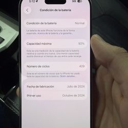 Silver iPhone 16 Pro 128gb Like new. - Unlocked