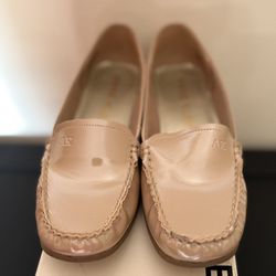Anne Klein Loafer