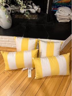 Pottery barn sunbrella pillows