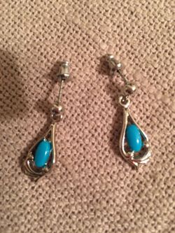 Sterling silver and Turquoise earring - genuine and pretty!