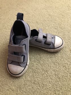 Convers Sz 9 Toddler Boy Shoes