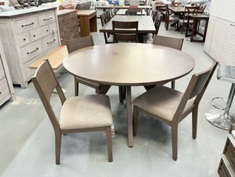Round Dining Table Set