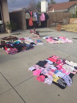 Yard sale 3084 Wicklow dr riverside