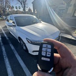 Car Key/Fobs/Llaves De Autos 