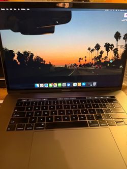 MacBook Pro 15 INCH 2019 512GB
