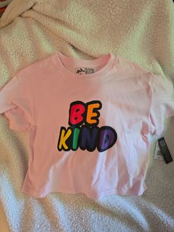 The Phluid Project Graphic Cropped Tee "Be Kind"  Size Medium