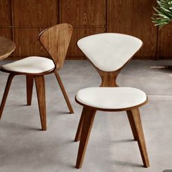 Brand New, 4 Dinning Chairs 