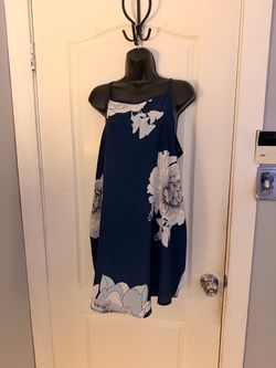 Women’s dresses