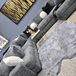 ✨️XL Sectional Sofas✨️ Furniture Queen Bedrooms, Dining Avail